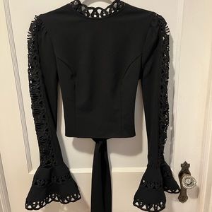 Gorgeous lace, neck and sleeves open back shirt